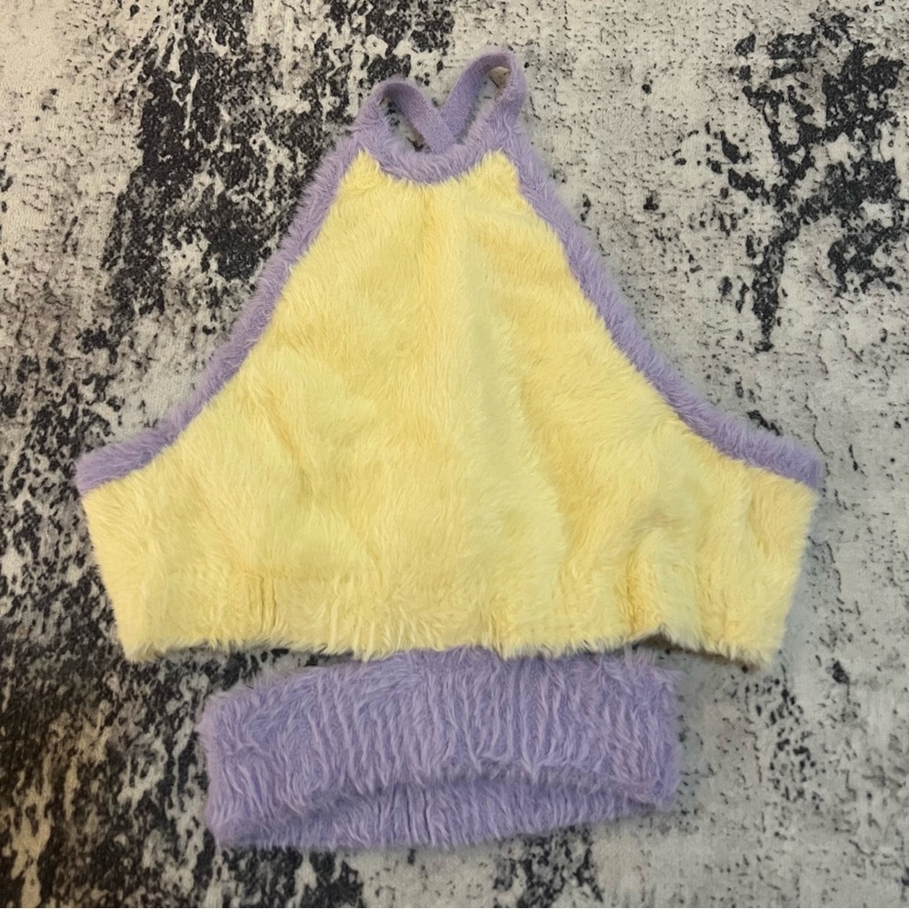 For Love & Lemons Maureen Fuzzy Knit Crop Top Aug sale - Picture 3 of 11